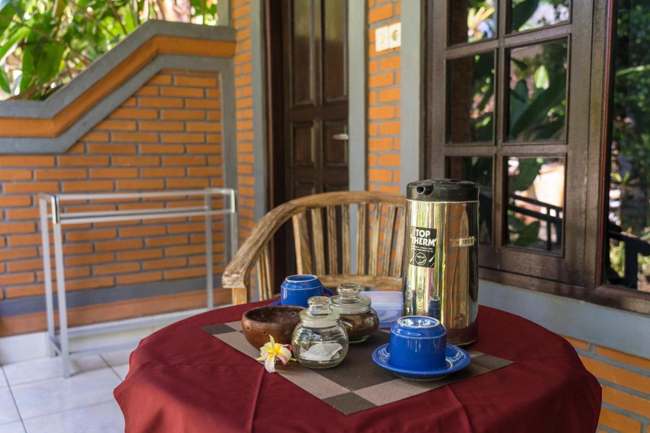 Adi Santia Bungalows Ubud  Bagian luar foto