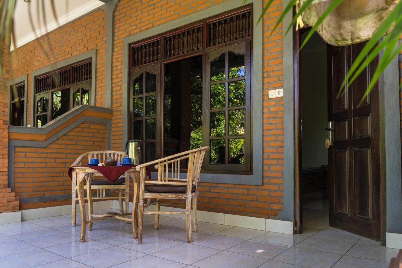 Adi Santia Bungalows Ubud  Bagian luar foto