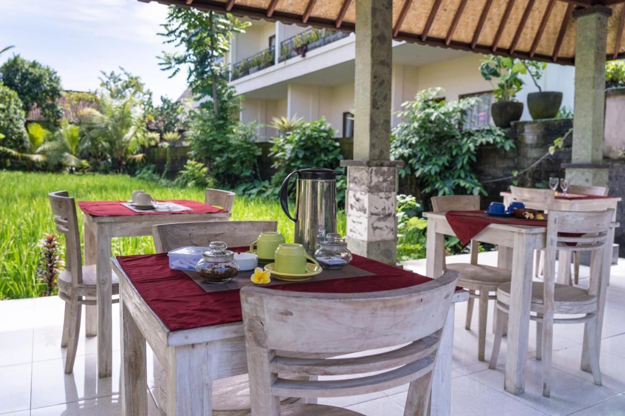 Adi Santia Bungalows Ubud  Bagian luar foto